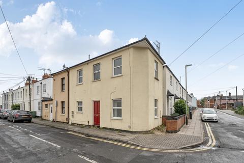 2 bedroom end of terrace house for sale, Burton Street, Gloucestershire GL50