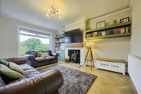 2 bedroom terraced house for sale, Throstle Mount, Luddendenfoot, Halifax
