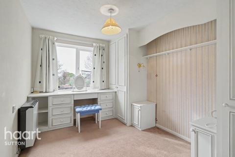 1 bedroom retirement property for sale, Thicket Road, Sutton