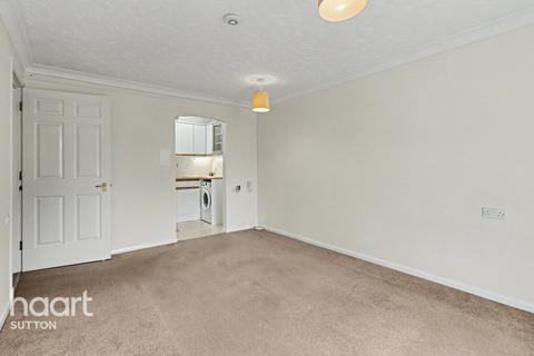 1 bedroom retirement property for sale, Thicket Road, Sutton