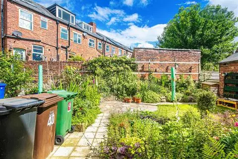 3 bedroom house for sale – pohled 2