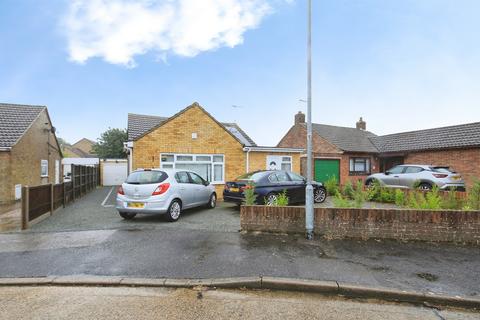Detached bungalow - Ellwood Avenue, Peterborough