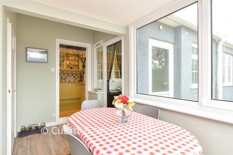 4 bedroom detached bungalow for sale, Hoddern Avenue, Peacehaven BN10