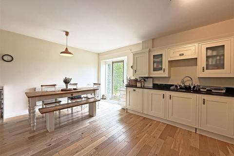 4 bedroom barn conversion for sale, Emstrey, Atcham, Shrewsbury
