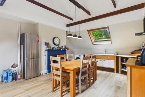 3 bedroom flat for sale, Flat 3, 151 Park Road, Buxton