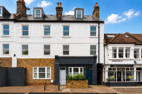 2 bedroom flat for sale, Replingham Road, Southfields, London, SW18