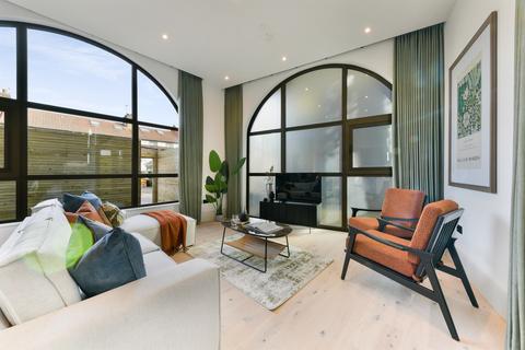 1 bedroom flat for sale, Abbey Wall, Station Road, London