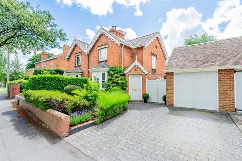 4 bedroom semi-detached house for sale, Preston Street, Shrewsbury