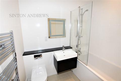 1 bedroom flat to rent, Golden Manor, Hanwell, W7