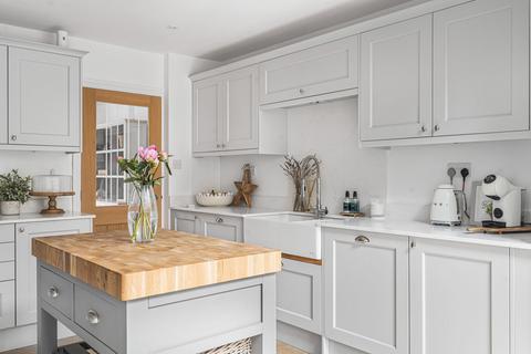 4 bedroom detached house for sale, Hereford HR1