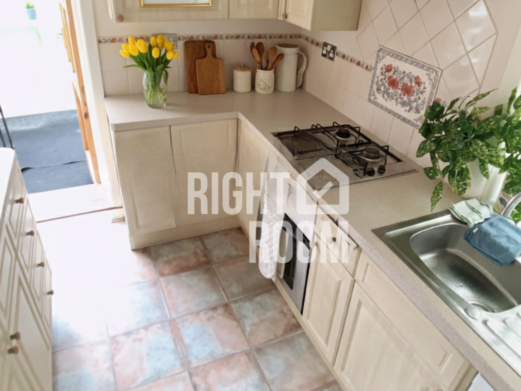Room 5, Broadlands Road, Southampton SO17 - View 2