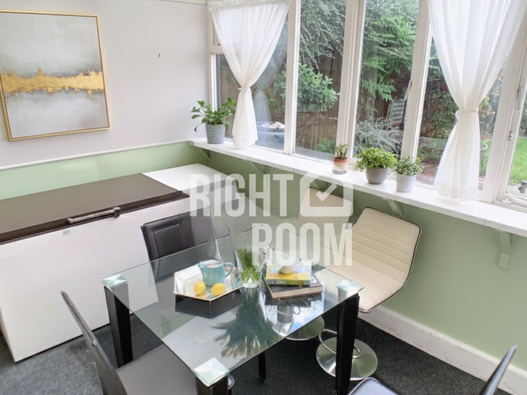 Room 5, Broadlands Road, Southampton SO17 - View 3