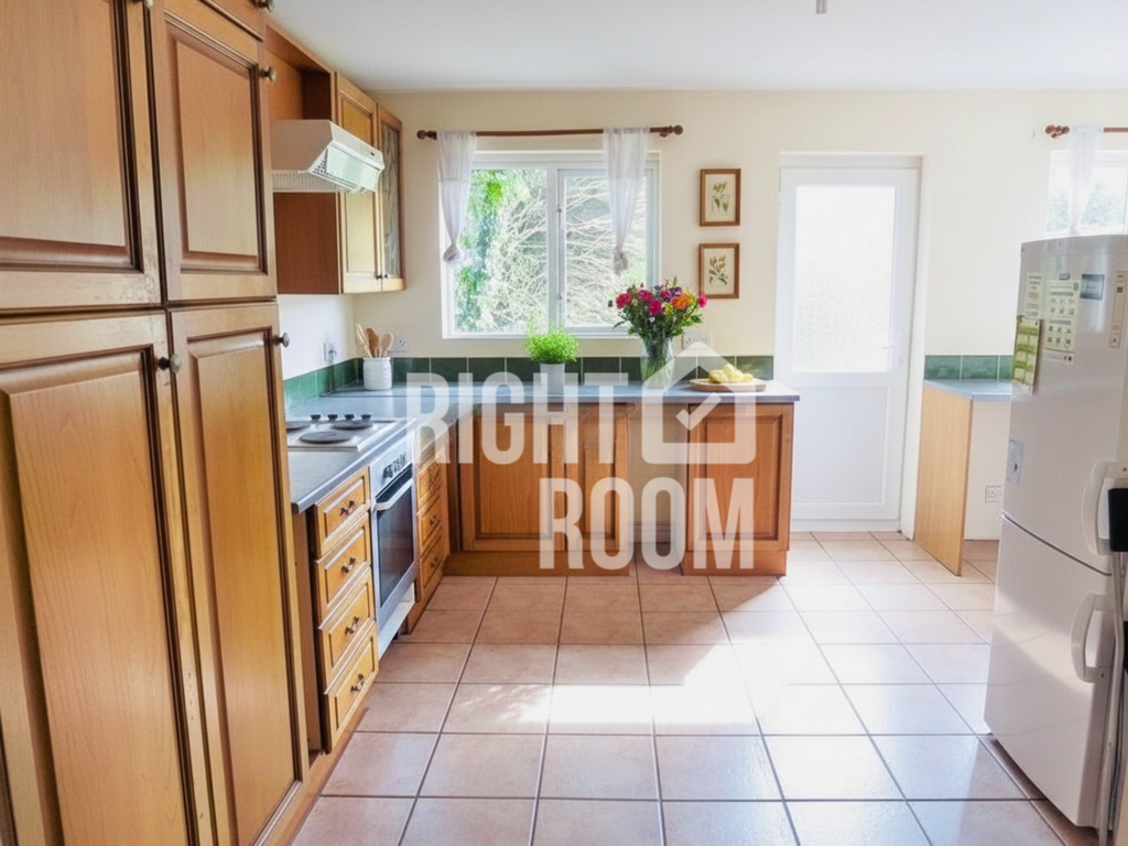House in Southampton - View 5