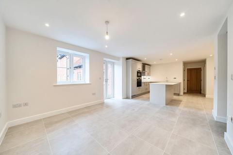 2 bedroom flat for sale, Embley Lane, East Wellow, Romsey, Hampshire, SO51