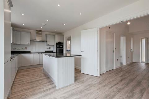 5 bedroom detached house for sale, Muncey Grove, Bassingbourn, Royston