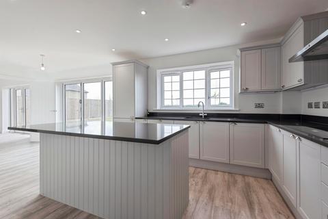 5 bedroom detached house for sale, Muncey Grove, Bassingbourn, Royston
