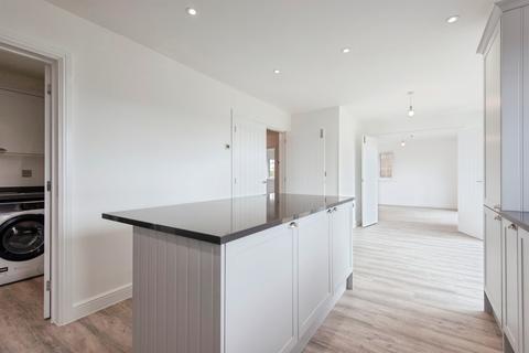 5 bedroom detached house for sale, Muncey Grove, Bassingbourn, Royston