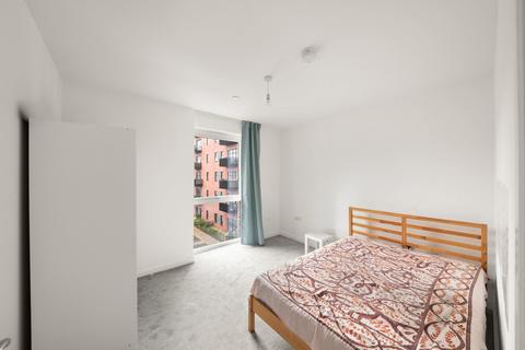 2 bedroom flat for sale, Forastero House, Farine Avenue, Hayes, UB3 4GE