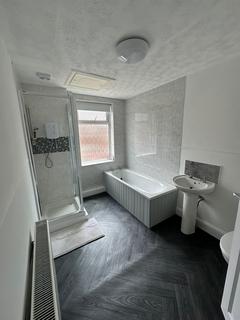 2 bedroom terraced house to rent, Haddon Street, Stretford, M32