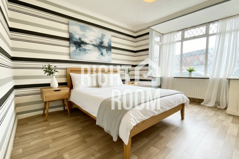 4 bedroom apartment to rent, 4 Bed House, Brintons Road, Southampton, SO14