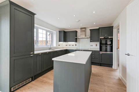 5 bedroom detached house for sale, Muncey Grove, Bassingbourn, Royston