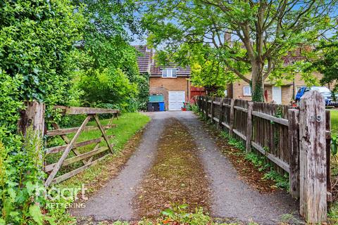 4 bedroom semi-detached house for sale, Kettering NN14
