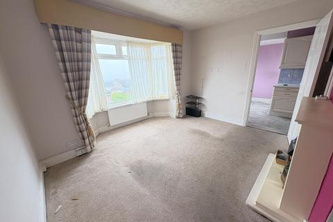 3 bedroom flat for sale, Lon Mefus, Sketty, Swansea, City And County of Swansea.