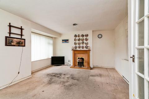 3 bedroom semi-detached house for sale, Campbell Drive, Carlton, Nottingham, Nottinghamshire, NG4