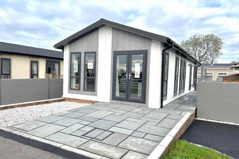 undefined, Sandholme Lane, Leven HU17