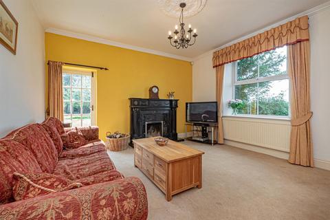 5 bedroom detached house for sale, Hull Road, Whitedale HU11