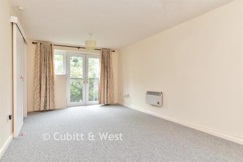 1 bedroom ground floor flat for sale, Windsor Court, Brighton BN1