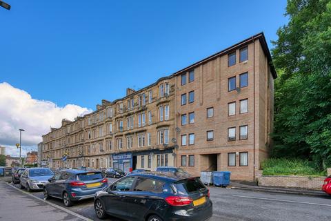 2 bedroom flat for sale, 477 Tantallon Road, Flat 3/1, Shawlands, Glasgow, G41 3HT