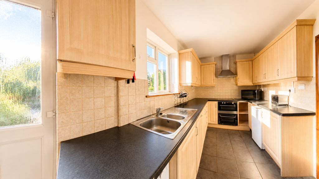 House in Brighton, Bevendean - View 2