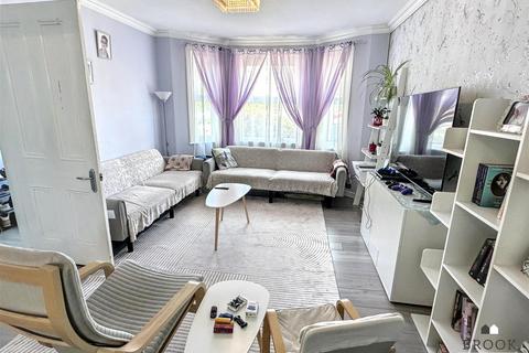 3 bedroom terraced house for sale, Bourne Street, Eastbourne BN21