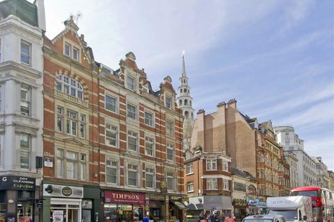 undefined, Fleet Street, London EC4Y