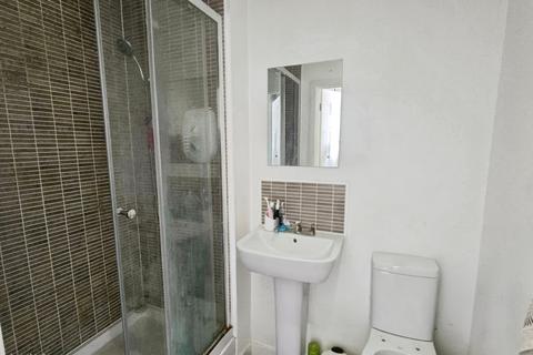2 bedroom apartment for sale, Centrifuge Way, Farnborough GU14