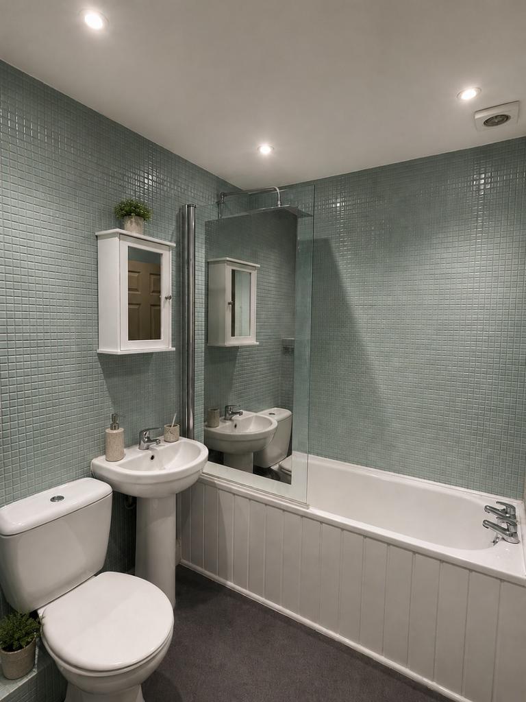 Apartment in Brighton, Round Hill - View 5