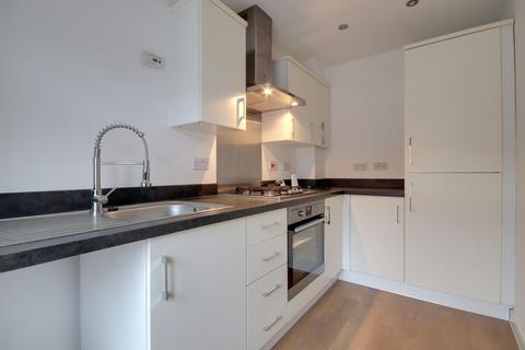 2 bedroom terraced house to rent, Mainsail Lane, Raikes Chase, Hempsted, Gloucester