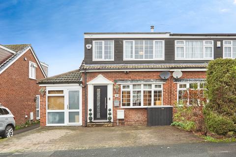 3 bedroom semi-detached house for sale, South View Crescent, Yeadon, Leeds