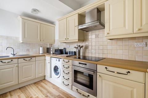 2 bedroom house to rent, Prince Consort Cottages, Windsor
