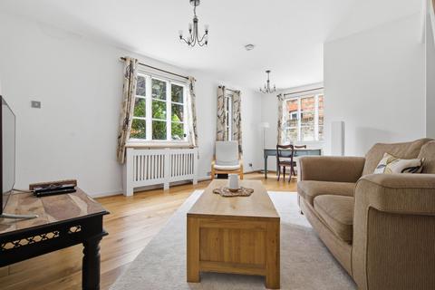 2 bedroom house to rent, Prince Consort Cottages, Windsor