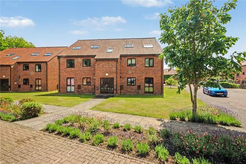 Apartment - Thorpe Hall Close, Thorpe St. Andrew, Norwich, Norfolk, NR7