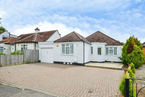 Downs Avenue, Pinner, HA5