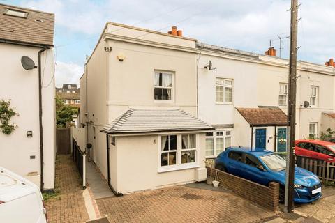 Cleaveland Road, Surbiton KT6