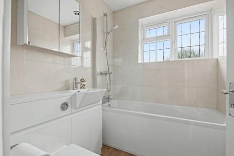 3 bedroom detached house for sale, Lonscale Drive, Coventry, CV3