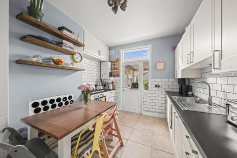 Sandringham Road, NW2
