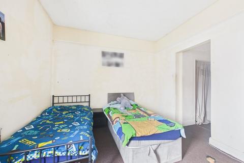 3 bedroom terraced house for sale, Zetland Road, Stockton On Tees