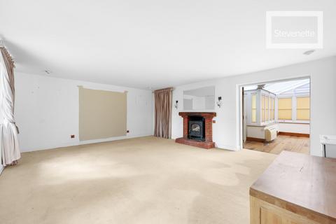 2 bedroom semi-detached house for sale, Tawney Lane, Stapleford Tawney