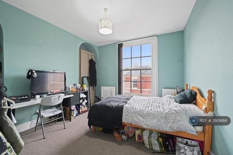 2 bedroom terraced house to rent, Avenham Terrace, Preston, PR1