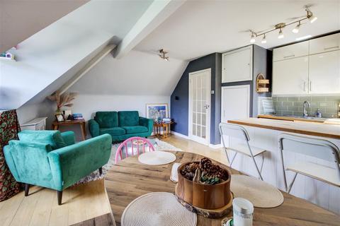 1 bedroom apartment for sale, Normanton Road, South Croydon